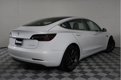 2018 Tesla Model 3 Performance