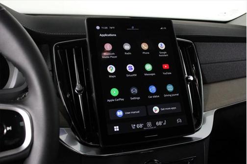 2025 Volvo XC90 B6 Plus 7-Seater