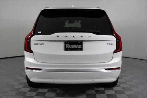 2025 Volvo XC90 Plug-In Hybrid T8 Ultra 7-Seater