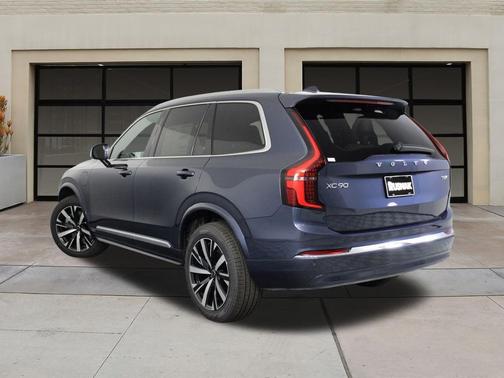2026 Volvo XC90 Plug-In Hybrid T8 Core