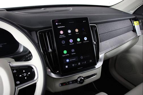 2026 Volvo XC90 Plug-In Hybrid Ultra, T8 AWD, Electric/Gasoline, Bright, 7 Seats