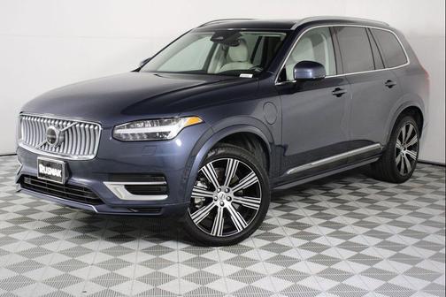2023 Volvo XC90 Recharge Plug-In Hybrid T8 Plus 6-Seater