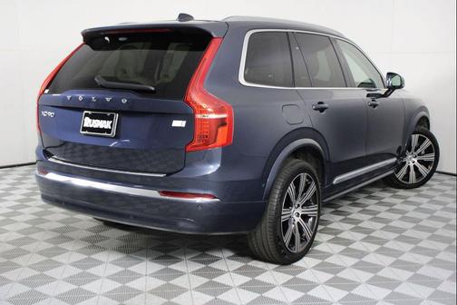 2023 Volvo XC90 Recharge Plug-In Hybrid T8 Plus 6-Seater