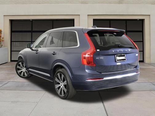 Denim Blue Metallic 2023 Volvo XC90 Recharge Plug-In Hybrid T8 Plus 6-Seater
