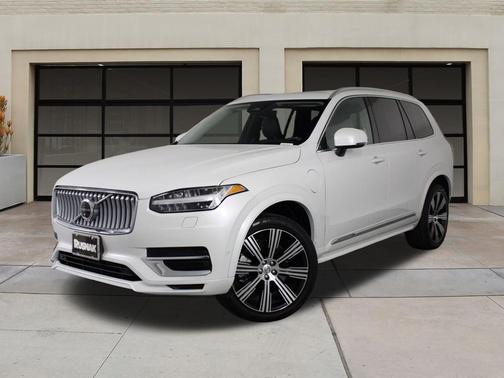 2024 Volvo XC90 Recharge Plug-In Hybrid T8 Plus 6-Seater