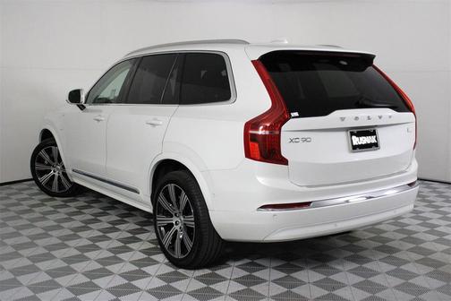 2024 Volvo XC90 Recharge Plug-In Hybrid T8 Plus 6-Seater
