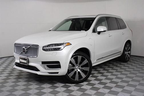 2024 Volvo XC90 Recharge Plug-In Hybrid T8 Plus 6-Seater