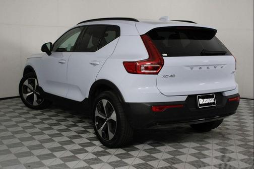 Cloud Blue 2026 Volvo XC40 Plus, B5 AWD Gas (mild hybrid), Dark
