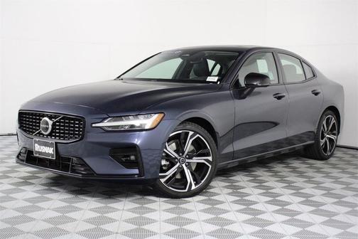 2025 Volvo S60 B5 Core