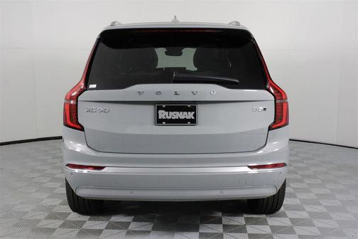 2026 Volvo XC90 Core, B5 AWD Gas (mild hybrid), Gasoline, Bright, 7 Seats