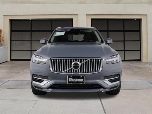 2022 Volvo XC90 Recharge Plug-In Hybrid T8 Inscription Expression 6 Passenger