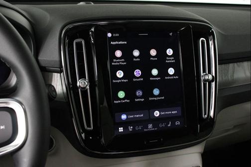 2026 Volvo XC40 Plus, B5 AWD Gas (mild hybrid), Dark