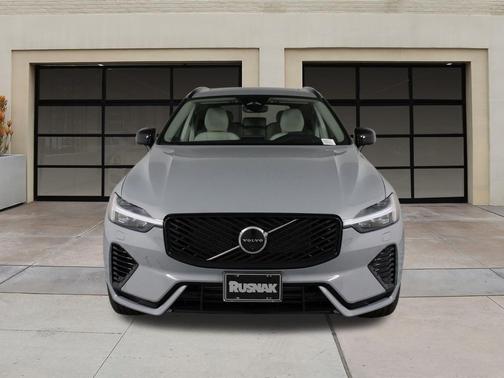 2026 Volvo XC60 Plug-In Hybrid Ultra, T8 AWD Electric/Gasoline, Dark