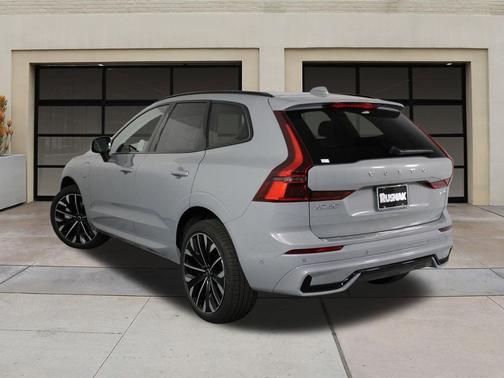 2026 Volvo XC60 Plug-In Hybrid Ultra, T8 AWD Electric/Gasoline, Dark