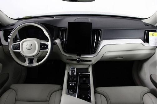 2026 Volvo XC60 Plug-In Hybrid Ultra, T8 AWD Electric/Gasoline, Dark