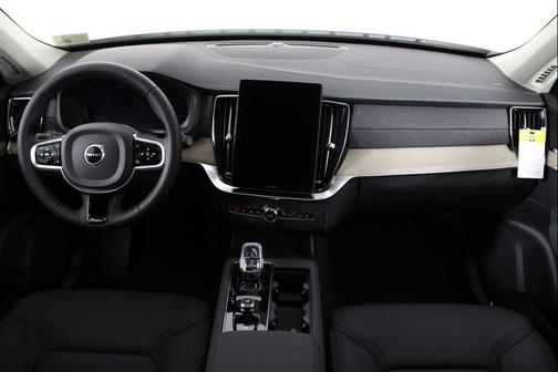 2026 Volvo XC90 Plus, B5 AWD Gas (mild hybrid), Gasoline, Bright, 7 Seats