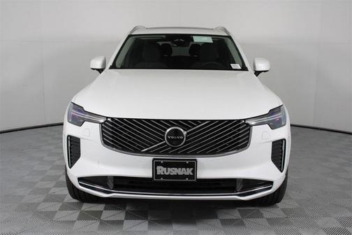 2026 Volvo XC90 Plus, B5 AWD Gas (mild hybrid), Gasoline, Bright, 7 Seats