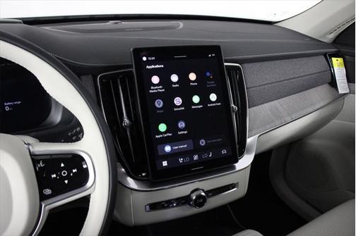 2026 Volvo XC90 Plug-In Hybrid T8 Ultra 7-Seater