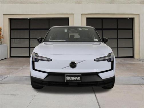 2025 Volvo EX30 Twin Motor Plus