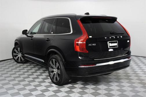 2024 Volvo XC90 Recharge Plug-In Hybrid T8 Plus 6-Seater