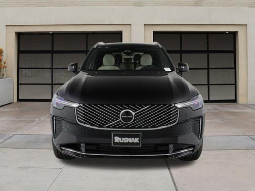 2026 Volvo XC90 Plug-In Hybrid T8 Plus 7-Seater