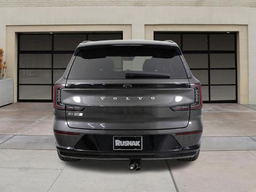 2025 Volvo EX90 Ultra, Twin Motor Performance, Fully electric, 6 Seats