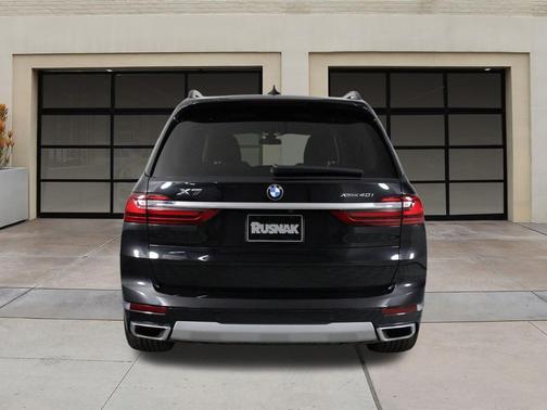 2022 BMW X7 xDrive40i
