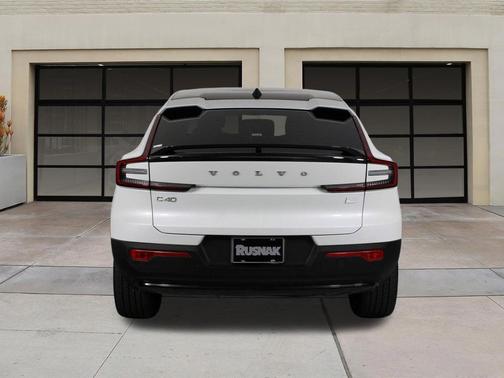 Crystal White Metallic 2023 Volvo C40 Recharge Pure Electric Twin Plus