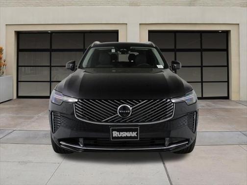 2025 Volvo XC90 Plug-In Hybrid T8 Plus 6-Seater