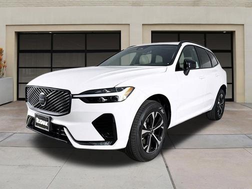 Crystal White Metallic 2026 Volvo XC60 B5 Core