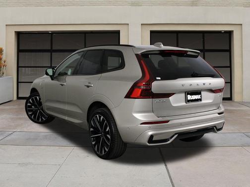 2026 Volvo XC60 Plug-In Hybrid Ultra, T8 AWD Electric/Gasoline, Dark