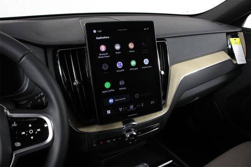 2026 Volvo XC60 B5 Core