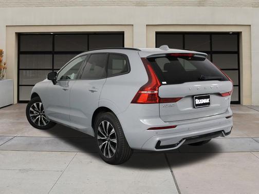 2025 Volvo XC60 B5 Core