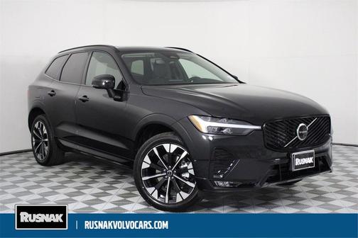 2026 Volvo XC60 B5 Plus