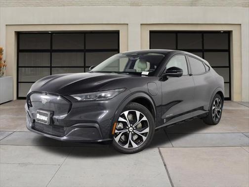 2022 Ford Mustang Mach-E Premium