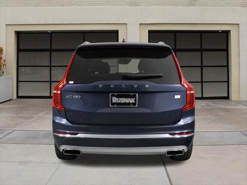 2021 Volvo XC90 Recharge Plug-In Hybrid T8 Inscription 7 Passenger
