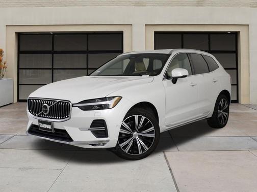 2022 Volvo XC60 B5 Inscription
