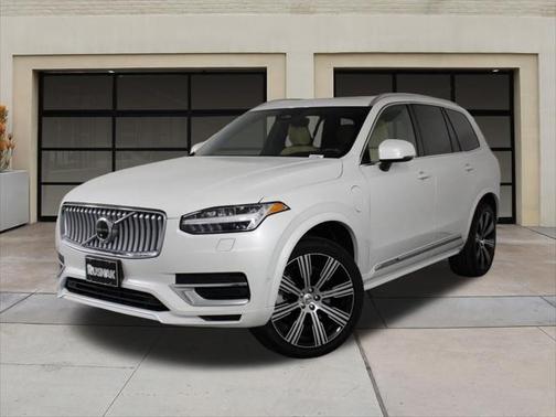 2024 Volvo XC90 Recharge Plug-In Hybrid T8 Ultimate Bright Theme 7-Seater