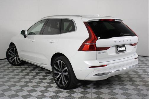 Crystal White Metallic 2023 Volvo XC60 Ultimate Bright Theme