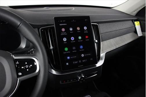 2025 Volvo XC90 B6 Ultra