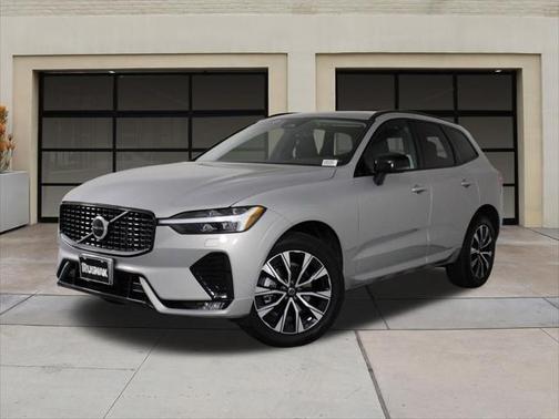 2025 Volvo XC60 B5 Core