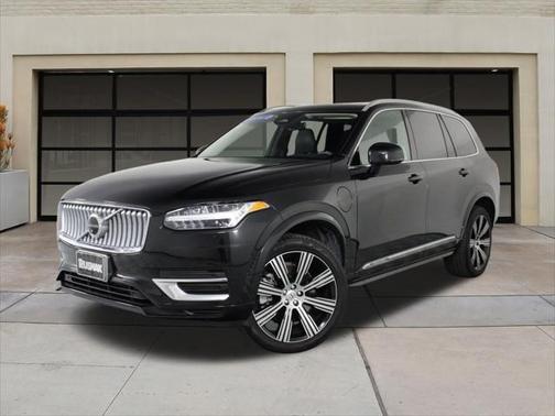 2023 Volvo XC90 Recharge Plug-In Hybrid T8 Plus Bright Theme 7-Seater