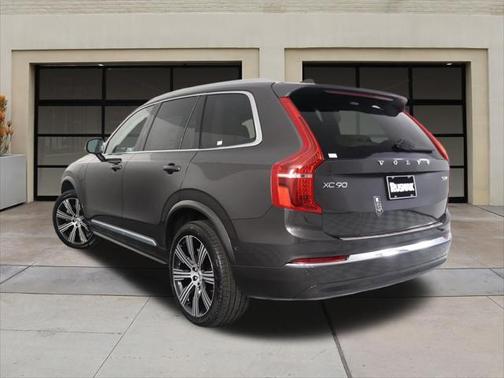 2025 Volvo XC90 Plug-In Hybrid Ultra