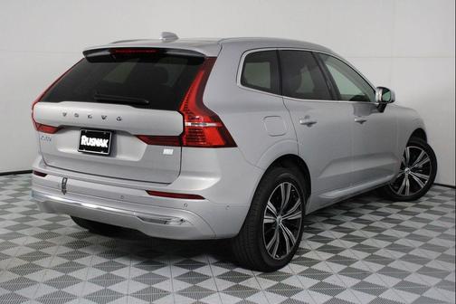 Silver Dawn Metallic 2023 Volvo XC60 Recharge Plug-In Hybrid T8 Plus Bright Theme