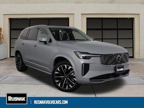 2025 Volvo XC90 B6 Plus 6-Seater
