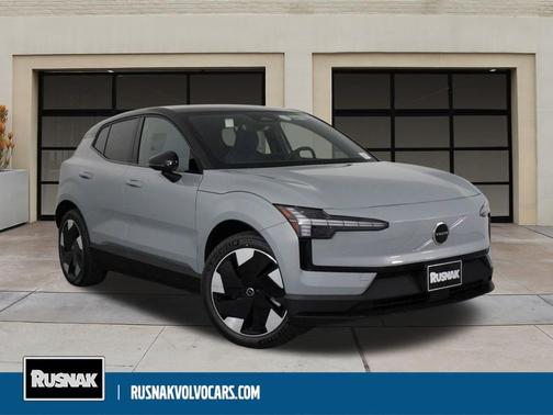 2025 Volvo EX30 Twin Motor Plus