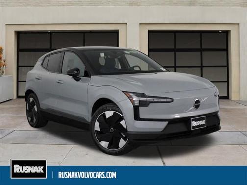 2025 Volvo EX30 Twin Motor Plus