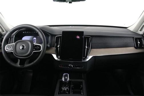 2026 Volvo XC90 B5 Plus 7-Seater