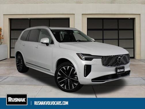 2025 Volvo XC90 Plug-In Hybrid T8 Plus 7-Seater