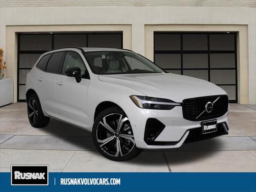 2025 Volvo XC60 Plug-In Hybrid T8 Ultra